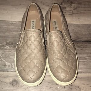 Steve Madden slip ons